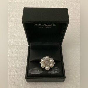 R.H. Macy’s & Co Sterling Silver Pearl Cluster Ring Size 7